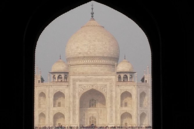 Private Guided Tour Tajmahal and Agra from New Delhi - Agra Fort and the Mughal power story