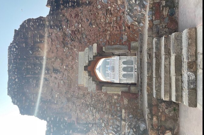 Private Half Day Delhi -City Tour including Entrance Fees - Lodhi Garden, monuments in a city park