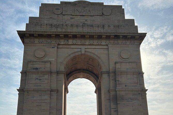Private Half-Day Delhi City Tour With Entrance Fees - What this half-day Delhi tour does well