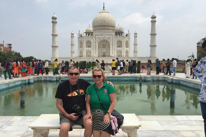 Private Luxury Golden Triangle Tour by car 2 Night 3 Day from New Delhi - Day 3: Amber Fort, the City Palace, and Hawa Mahal