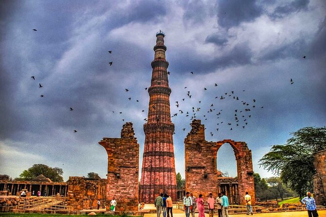 Private New Delhi Tour by Car - Parliament House and President’s House by car