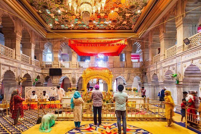 Private Old and New Delhi City Sightseeing Tour - A smart first day in Delhi