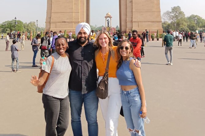 Private Old and New Delhi Sightseeing Tour - Why this tour works as a first day in Delhi
