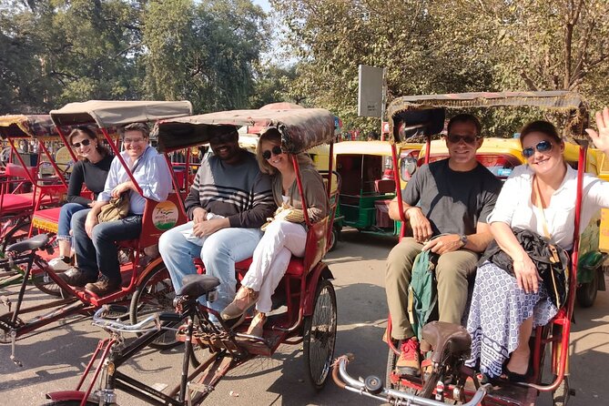 Private Old and New Delhi Sightseeing Tour - Raj Ghat and Gandhi’s memorial
