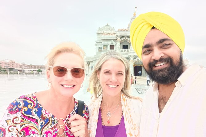 Private Old and New Delhi Sightseeing Tour - Qutub Minar and Delhi’s earlier power struggles