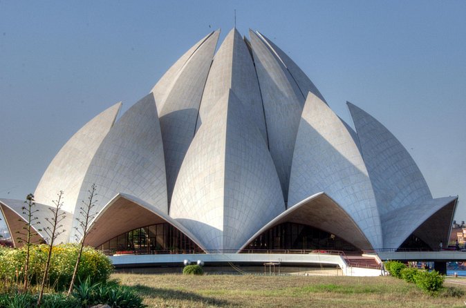 Private Old and New Delhi Tour With Lunch - One day, two Delhis