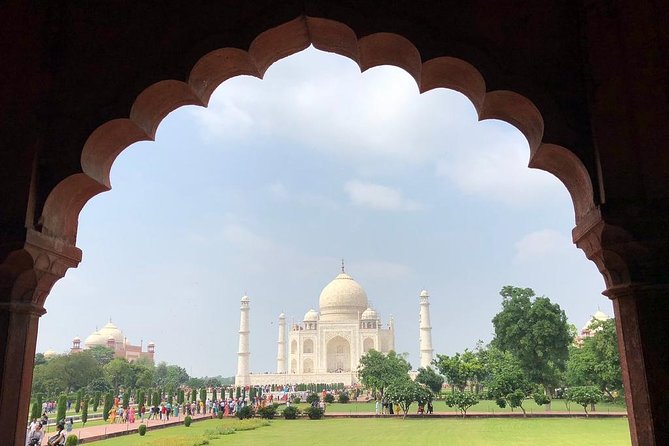 Private Round Trip To Taj Mahal Agra From Delhi - The Guides Make a Big Difference