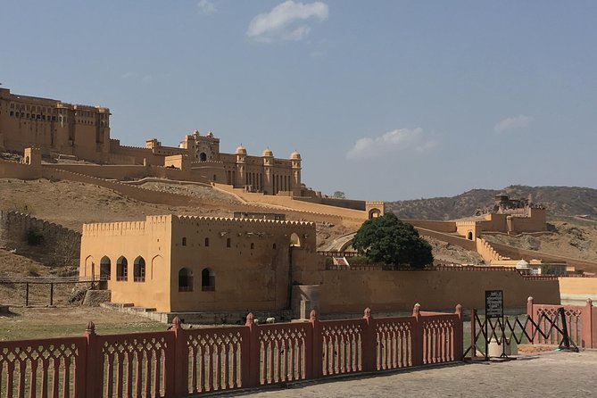 Private Same day Jaipur Tour from New Delhi - City Palace: royal rooms in the center of Jaipur