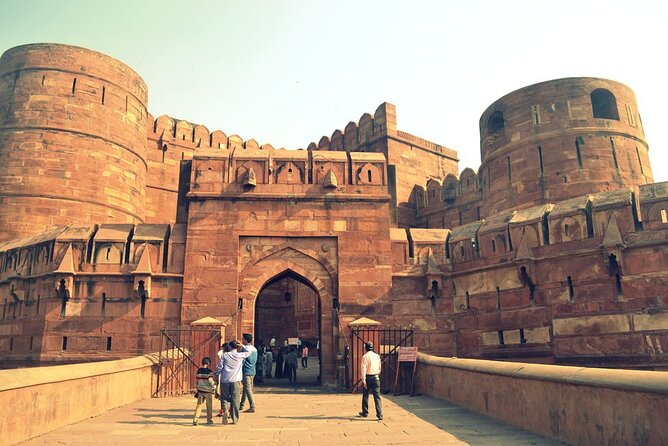 Private Sunrise Taj Mahal Agra Fort Guided Tour by Car From Delhi - The private drive from Delhi to Agra