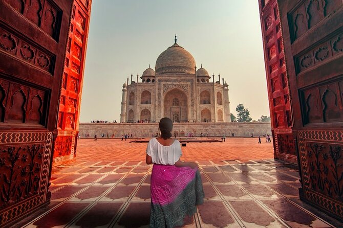Private Sunrise Taj Mahal & Agra Fort Tour from New Delhi By Car - Three hours at the Taj Mahal