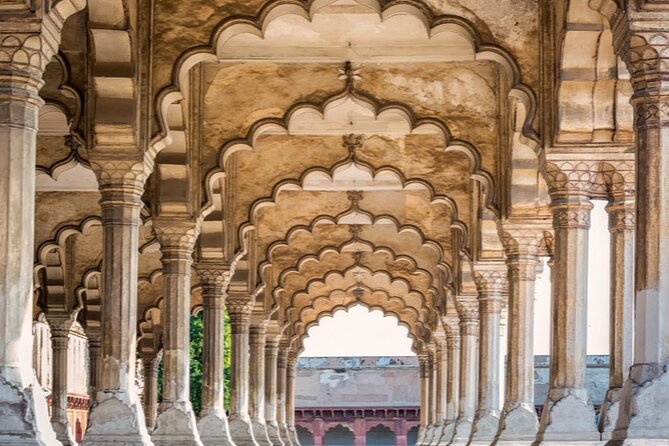 Private Sunrise Taj Mahal & Agra Fort Tour from New Delhi By Car - What the $119 price really covers
