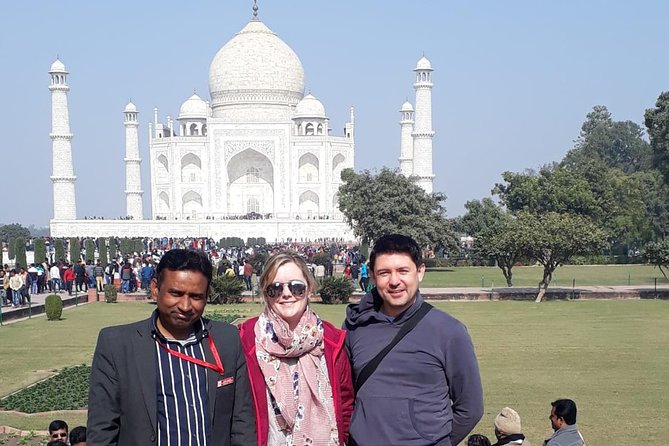 Private Taj Mahal & Agra Day Trip by Car From Delhi All Inclusive - Reaching the Taj Mahal by battery van