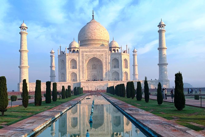 Private Taj Mahal ,Agra Fort and Baby Taj Tour From New Delhi - What the low price really means