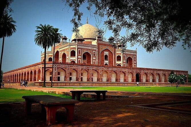 Private Taj Mahal & Agra Fort Guided Tour from Delhi - The $65 price and what it really covers