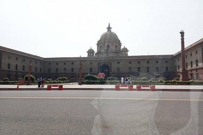 Private Taj Mahal & Agra Fort Guided Tour from Delhi - Booking, cancellation, and small practical details