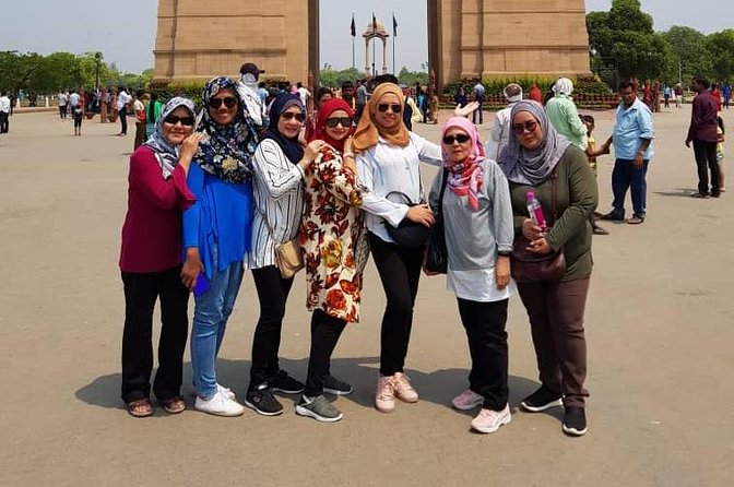 Private Taj Mahal Day Tour by Car- Tourist Drivers India - A long but efficient Delhi to Agra day