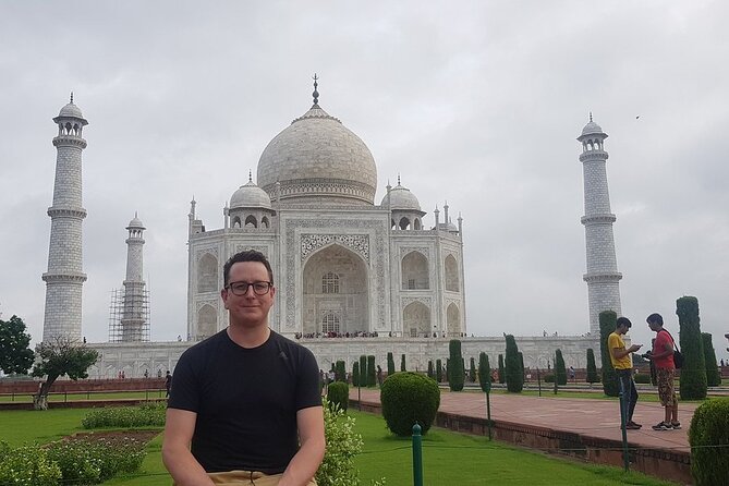 Private Taj Mahal Day Tour by Car with Lunch and Tickets - Tickets, luggage, and cancellation