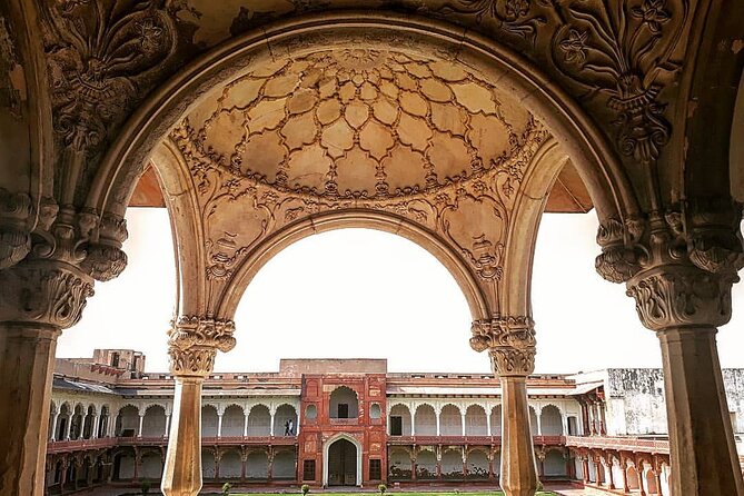 Private Taj Mahal Tour by Gatimaan Express Train - Agra Fort brings Mughal power into view