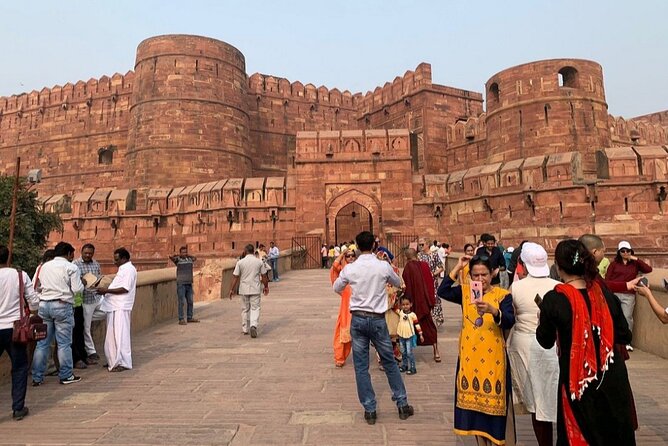 Private Taj Mahal Tour by Gatimaan Express Train - Seeing the Taj Mahal with a private guide