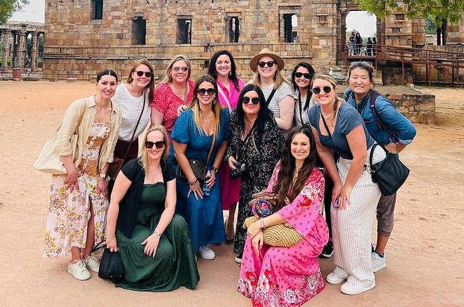 Private Tour of Delhi Local City Sightseeing Tour - Khari Baoli and Chandni Chowk spices