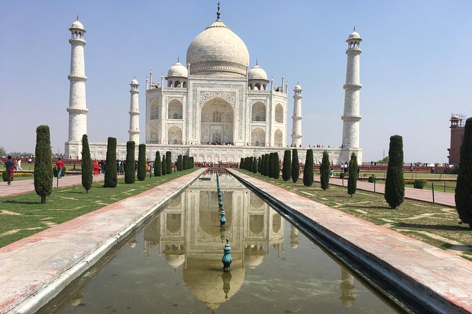 Private Tour : Tajmahal and Agra Fort Day Trip From New Delhi - Seeing the Taj Mahal with a local guide