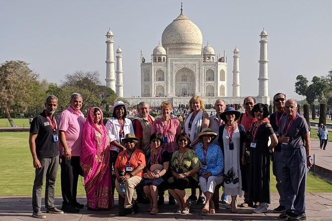 Private Tour to Taj Mahal and Agra From Delhi by Car - The private car and driver service