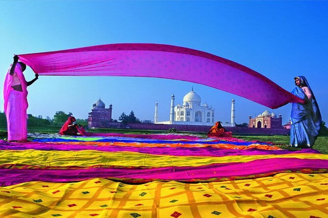 Private Tour to Taj Mahal and Agra From Delhi by Car - What the guides add