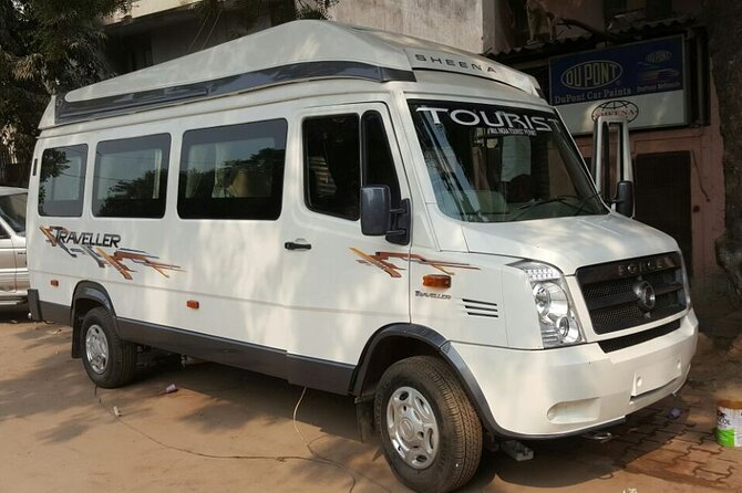 Private Transfer From Delhi to Agra By Car - Meeting Your Driver in Delhi