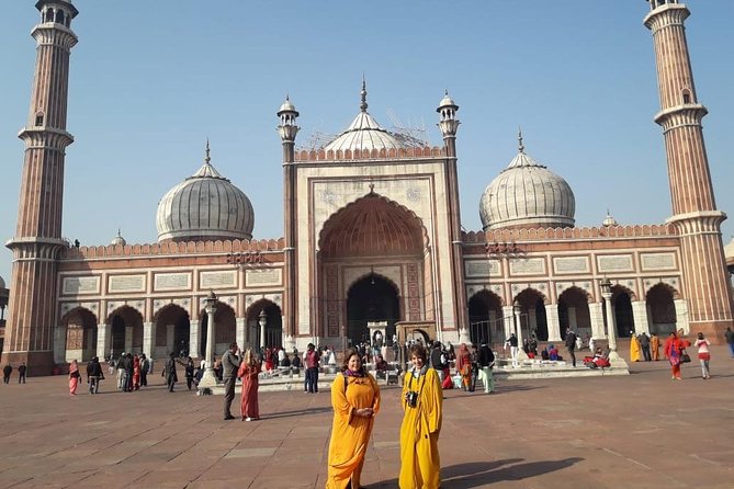 Private Walking Tour: Old Delhi including Ancient Havelis and Chandni Chowk - Why walking is the right way to see Old Delhi