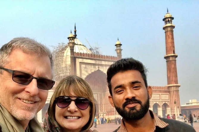 Private Walking Tour: Old Delhi including Ancient Havelis and Chandni Chowk - Khari Baoli and the smell of spices