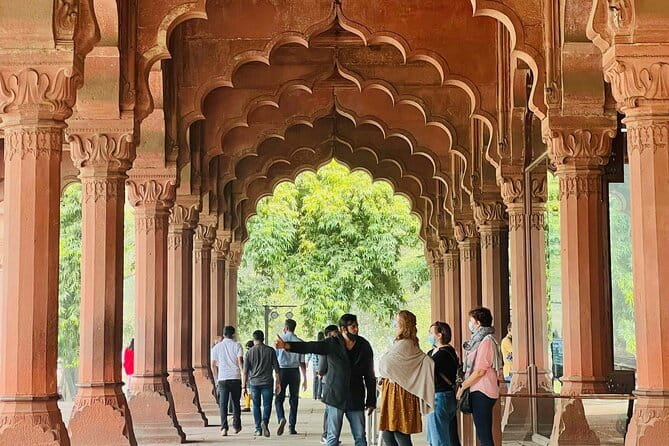 Red Fort Fast Track Entry Ticket in Delhi 2 hours Tour - Marble and ceremony at the Diwan-i-Khas