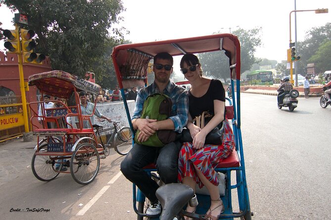 Red Fort Sound and light show with Old Delhi Walk - Timing, clothing, and winter comfort