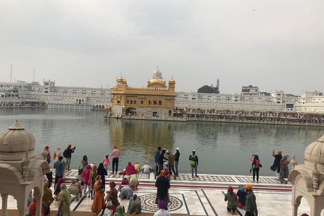 Same Day Agra From Delhi By AC Car - Who will get the most from this trip