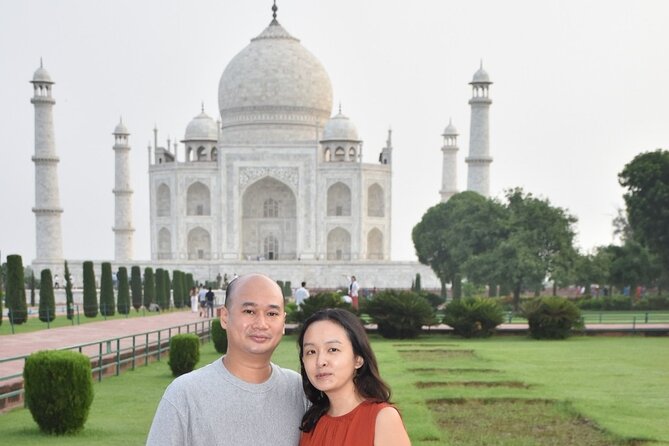 Same Day Agra Tour By Luxury Gatimaan Train From Delhi - Agra Fort, where Mughal power became personal