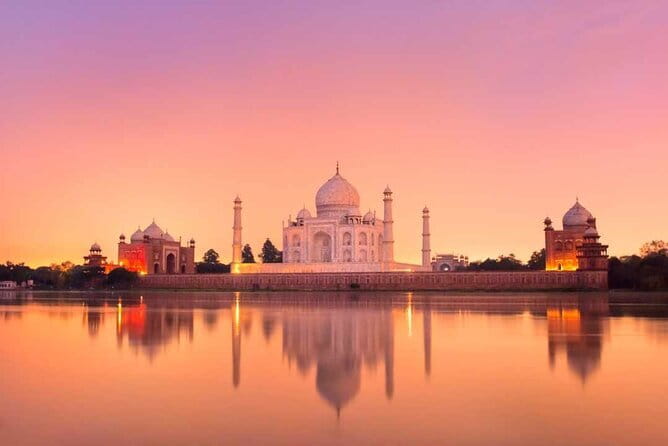 Same Day Agra Trip by Car from Delhi - All Inclusive - Two hours at the Taj Mahal