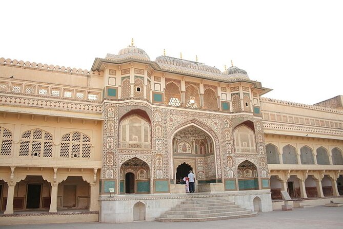 Same Day Jaipur Tour from New Delhi By Car with All Inclusive - Albert Hall Museum: a compact museum visit
