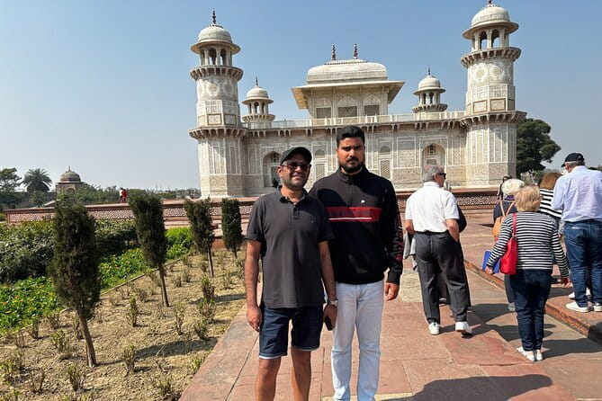 Same Day luxury Taj Mahal and Agra Fort Tour from Delhi by Car - Why this Delhi to Agra trip works