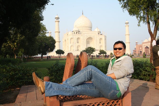 Same Day Taj Mahal & Agra Fort Tours ( Delhi- Agra-Delhi ) - Entering the Taj Mahal at 8:30 AM