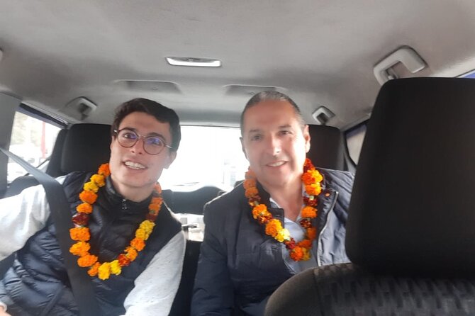 Same Day Taj Mahal and Agra Fort tour from New Delhi - Arriving in Agra around 9:30 am