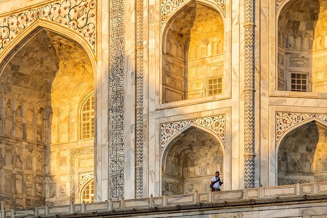 Same Day Taj Mahal Tour By Car From Delhi - Who should book this experience