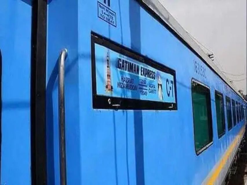 Same Day Taj Mahal Tour from Delhi by Gatimaan Express Train - Agra Fort gives the day a second major chapter