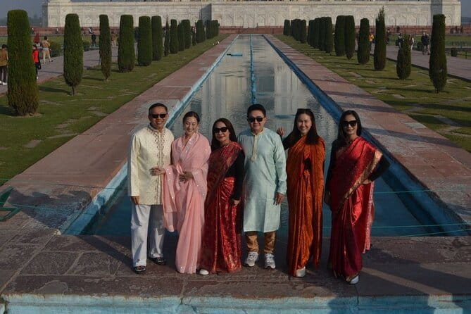Same Day Taj Mahal Tour from Delhi – Private & Guided - Arriving in Agra and meeting your guide