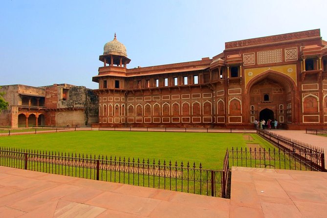 Same Day Taj Mahal Tour from Gurgaon (Gurugram) - The Taj Mahal at About 10:45 a.m.
