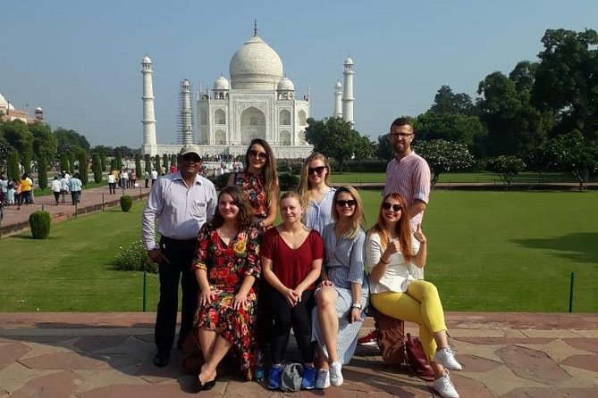 Same day Tajmahal tour with SOS Elephant/Bear wildlife Sanctuary - Agra Fort and the Mughal court
