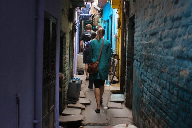Sanjay Colony Slum Tour - Key points about the Sanjay Colony walk