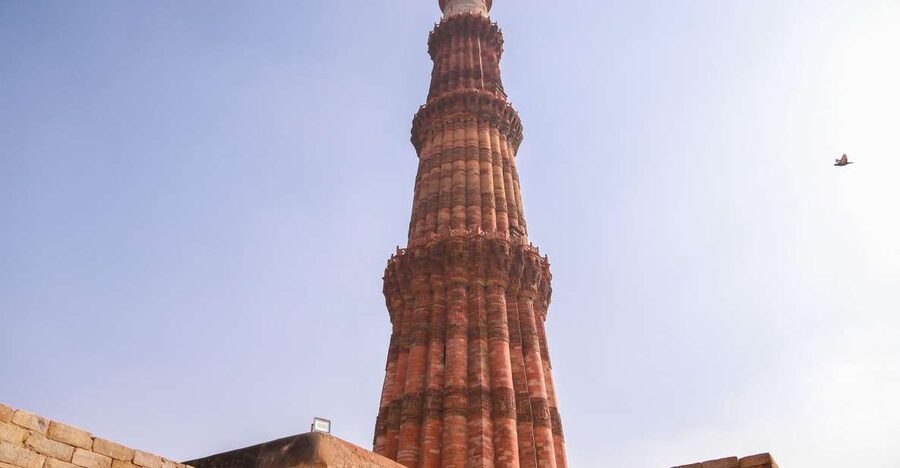 Skip-the-line Qutub Minar Private Tour with Transfer Option - Qutub Minar, the towering centerpiece