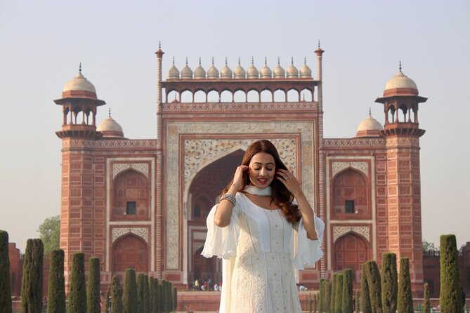 Skip-The-Line Taj Mahal Guided Tour with Flexible Options - Three hours at the Taj Mahal
