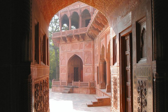 Skip The Line: Taj Mahal Sunrise Tour from - Delhi (All-Inclusive) - What to confirm before you leave Delhi