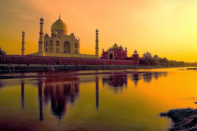 Skip The Line: Taj Mahal Tour From New Delhi With Drop At Jaipur - Agra Fort adds Mughal scale