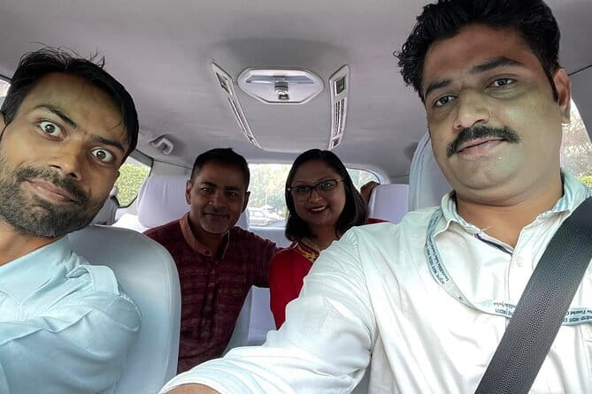 Spiritual Gems of Kurukshetra Private Day Trip From Delhi - Lunch and the middle of the day